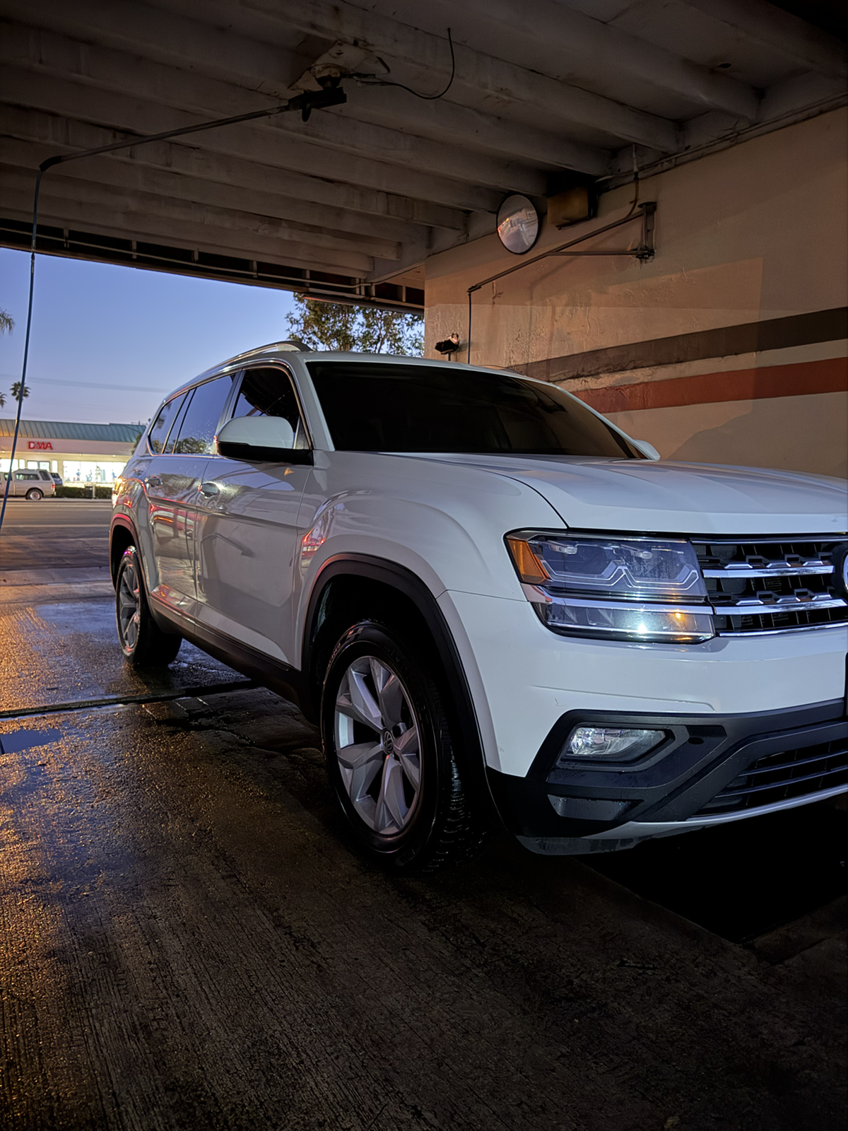 Additional vehicle detail photo