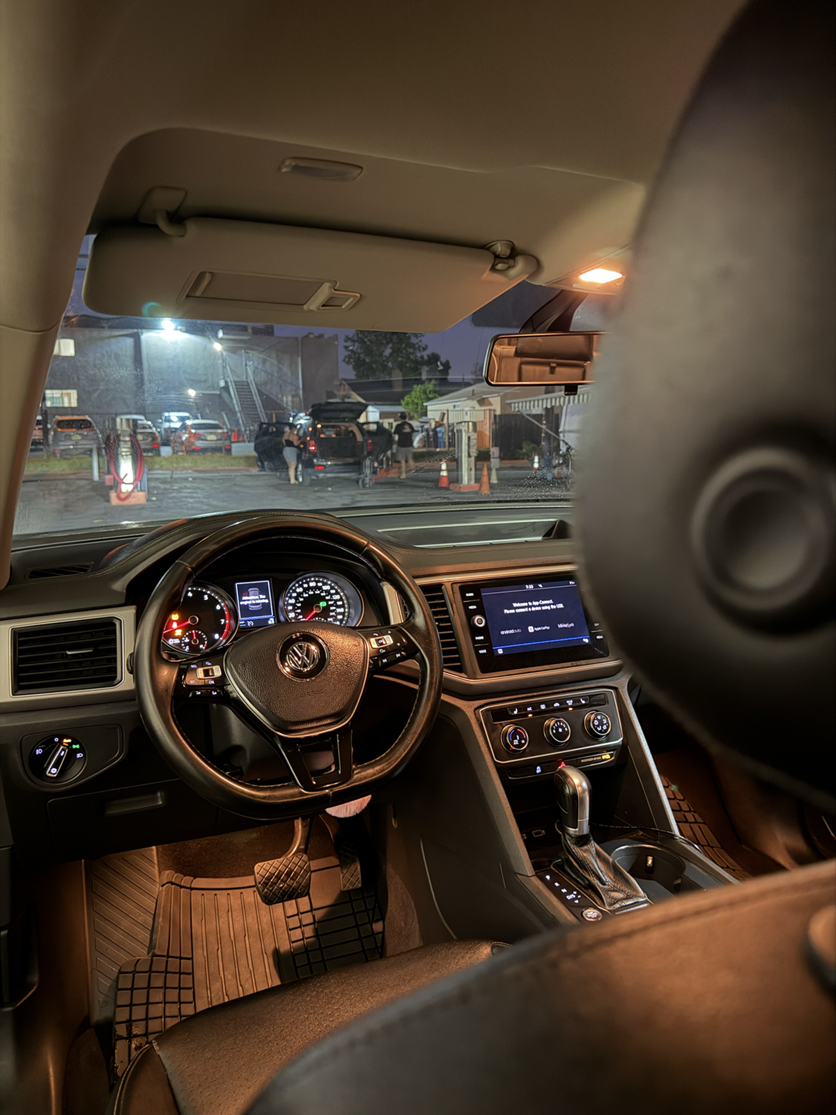 Additional vehicle detail photo